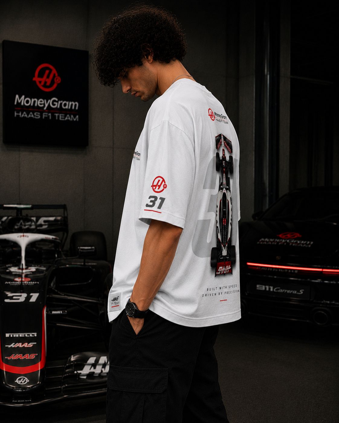 FORMULA RACING OVERSIZED WHITE T-SHIRT | PREMIUM MOTORSPORT STREETWEAR – 220 GSM